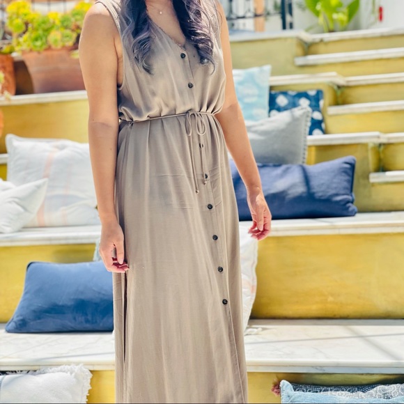 TINA JO Dress - Picture 6 of 7